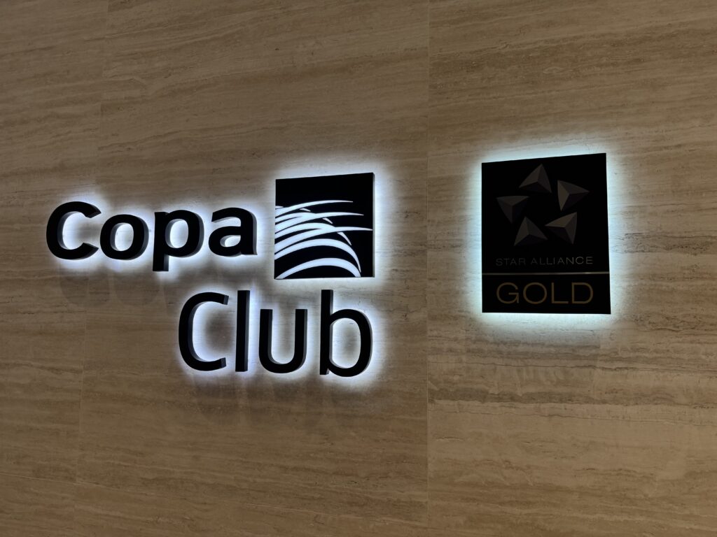 Copa Club PTY Airport