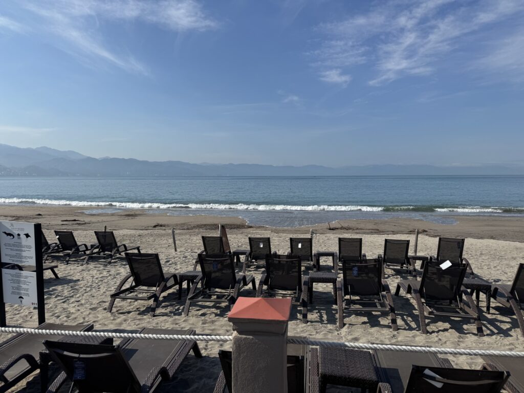 Marriott Puerto Vallarta Resort & Spa Beach