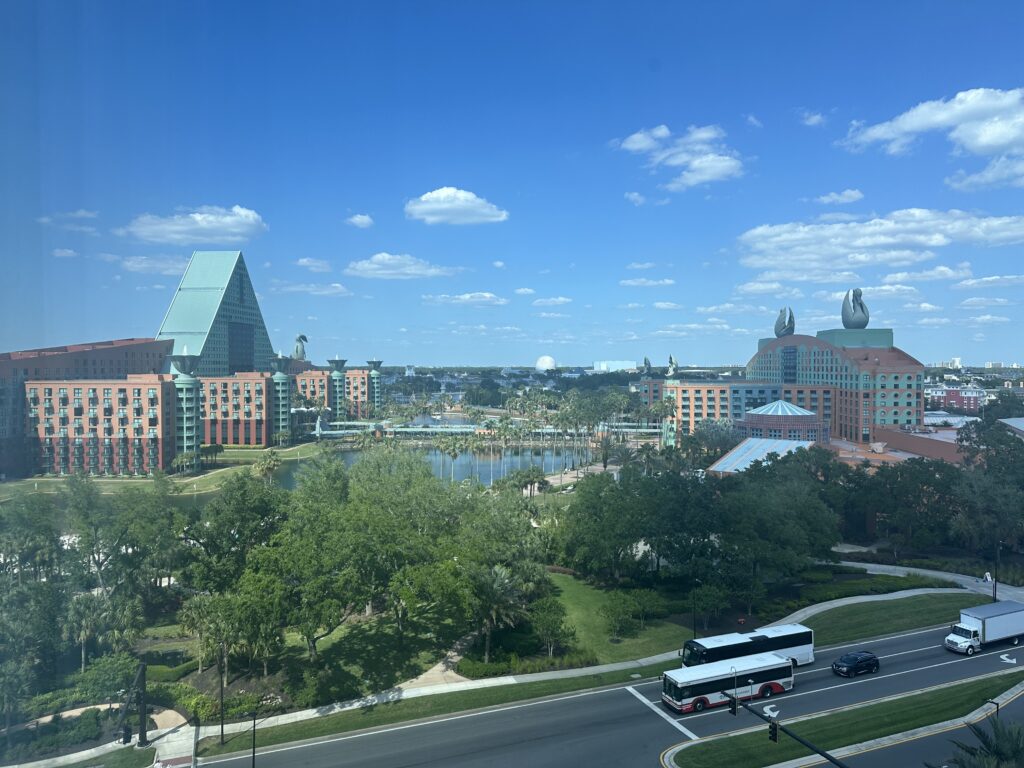 swan and dolphin wdw