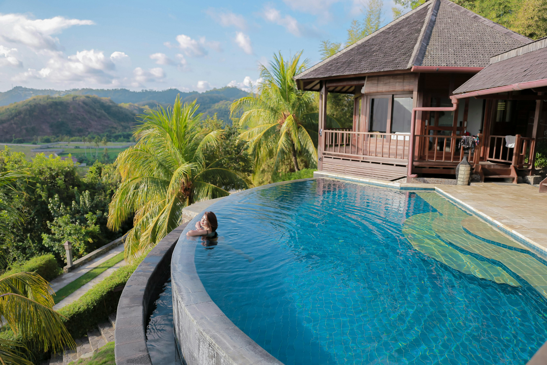 Citi Strata Elite $300 Hotel Credit